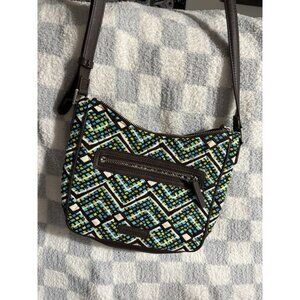 Vera Bradley Cross Body Purse With Leather Adjustable Strap Front Zipper Pocket.